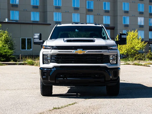 Chevrolet Silverado 2500Hd 2026 photo 3