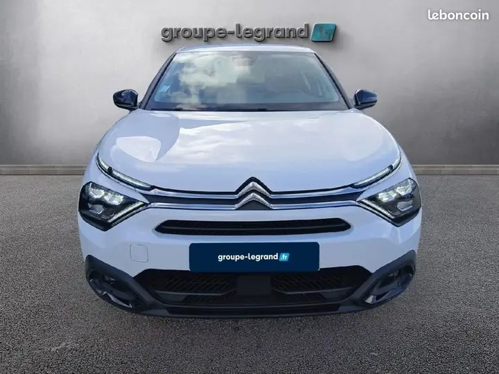 Citroen C4 2023 photo 2