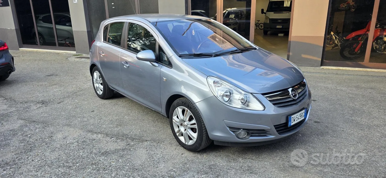 Opel Corsa 2009 photo 3