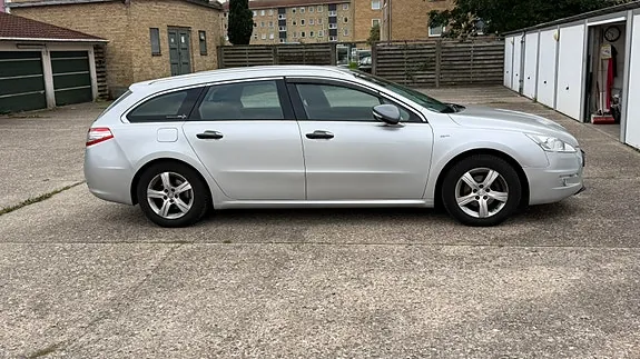 Peugeot 508 2011 photo 2