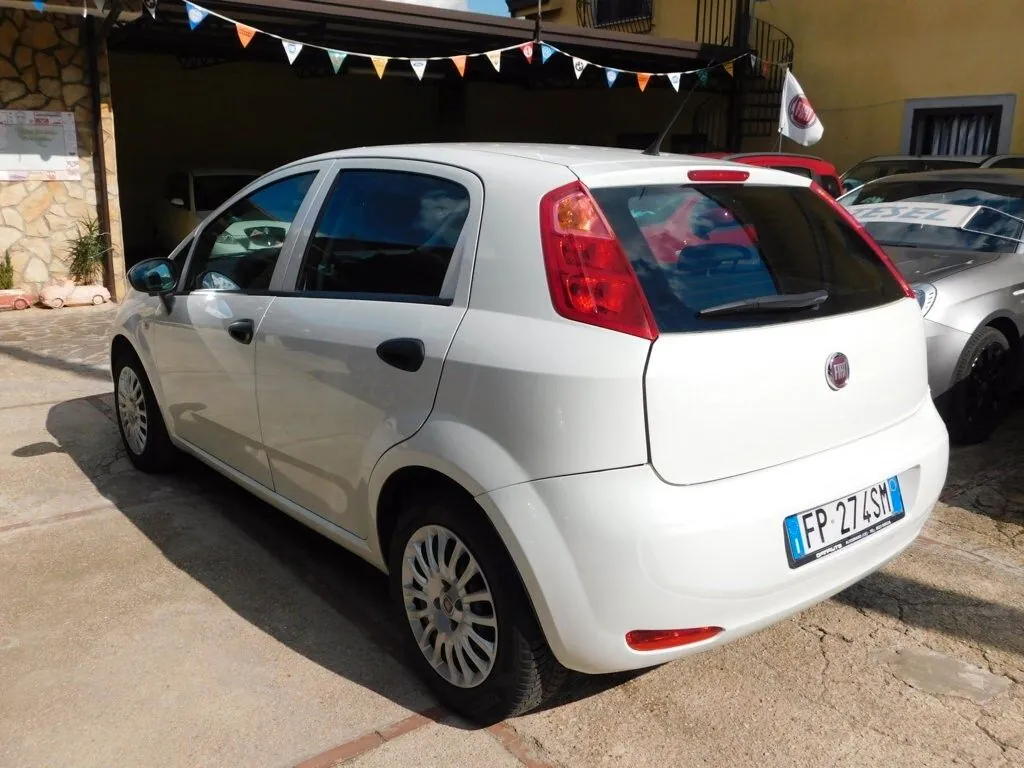 Fiat Punto 2018 photo 5