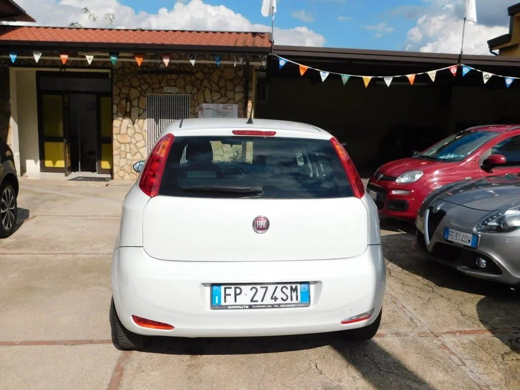 Fiat Punto 2018 photo 4