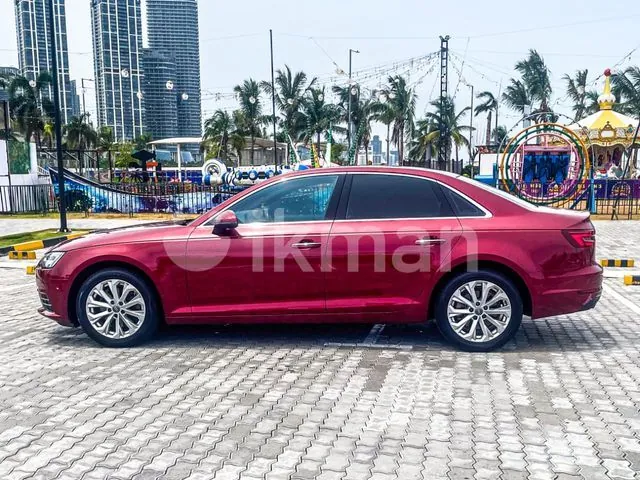 Audi A4 2018 photo 5