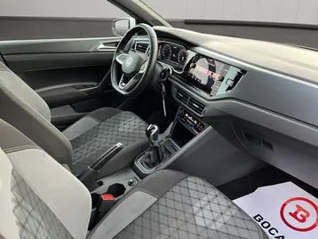 Volkswagen Polo 2023 photo 2