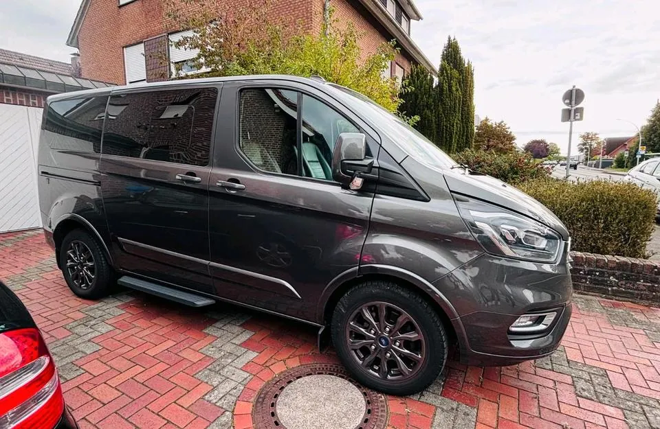 Ford Tourneo Custom