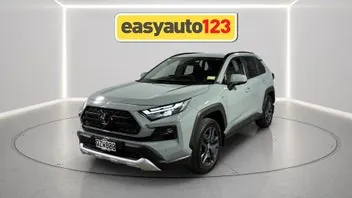 Toyota Rav4 2025 photo 4