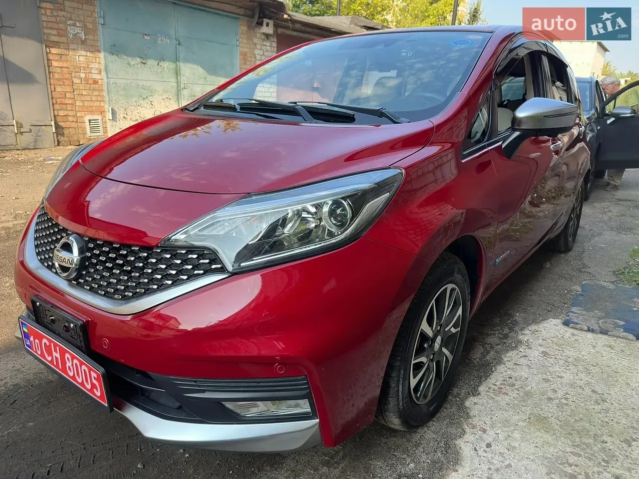 Nissan Note 2016 photo 5