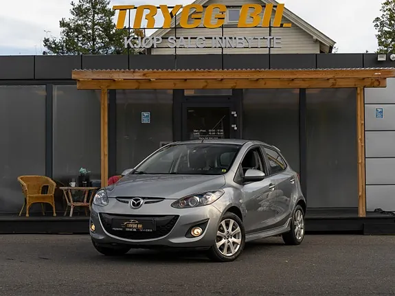 Mazda 2