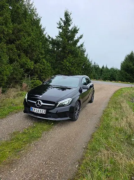 Mercedes-Benz A 200 2017 photo 2