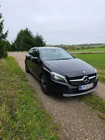 Mercedes-Benz A 200 2017 photo 3