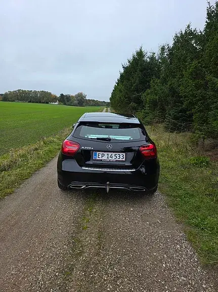 Mercedes-Benz A 200 2017 photo 5