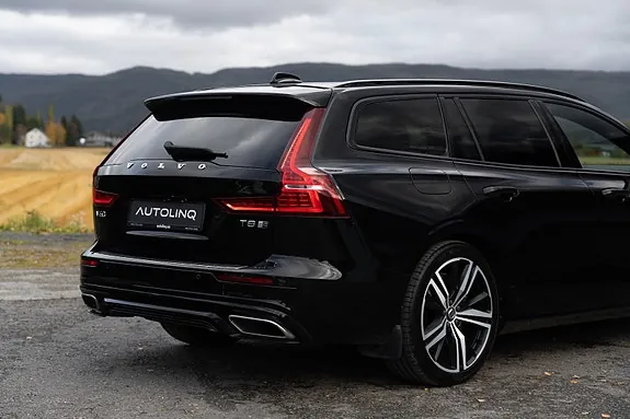 Volvo V60 2019 photo 4