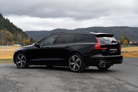 Volvo V60 2019 photo 5