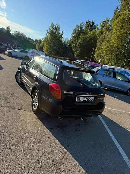 Subaru Legacy 2006 photo 4