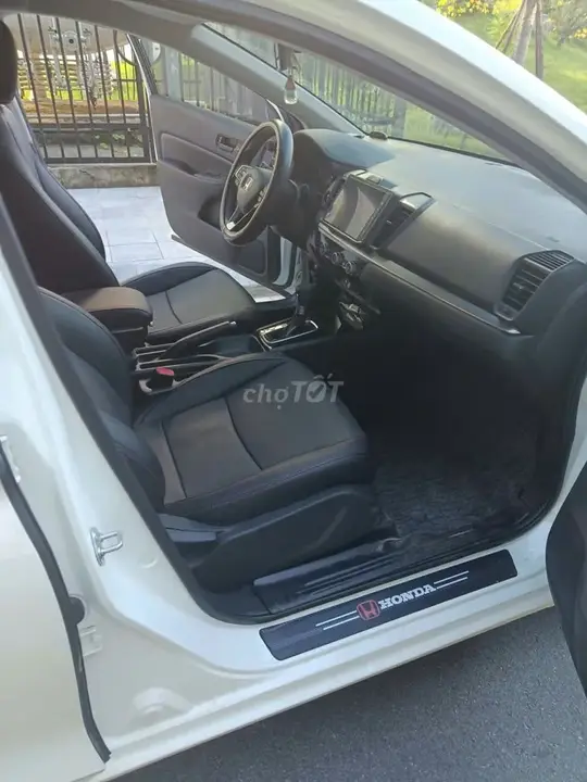 Honda City 2026 photo 2