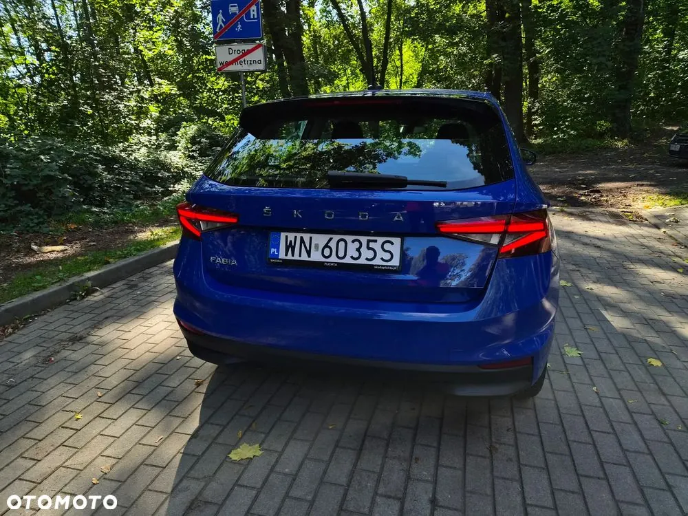 Skoda Fabia 2023 photo 3