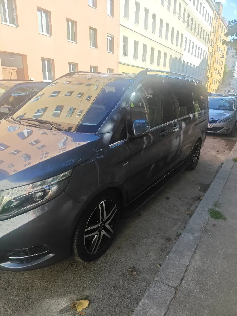 Mercedes-Benz V-Class 2014 photo 3
