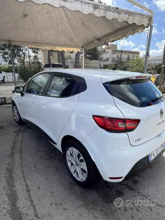 Renault Clio 2016 photo 4