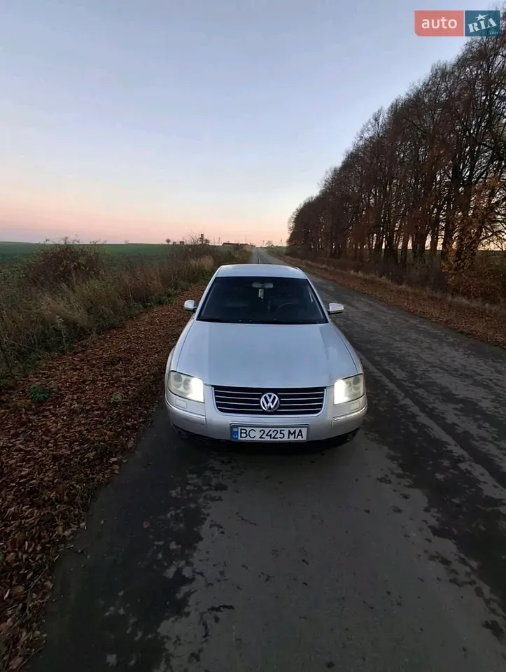 Volkswagen Passat 2004 photo 2