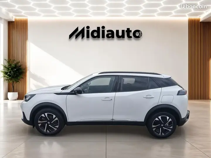 Peugeot 2008 2022 photo 2
