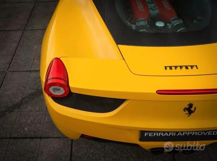 Ferrari 458 2010 photo 3