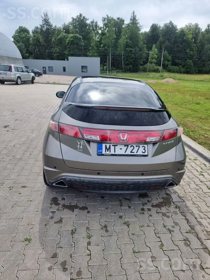 Honda Civic 2006 photo 3