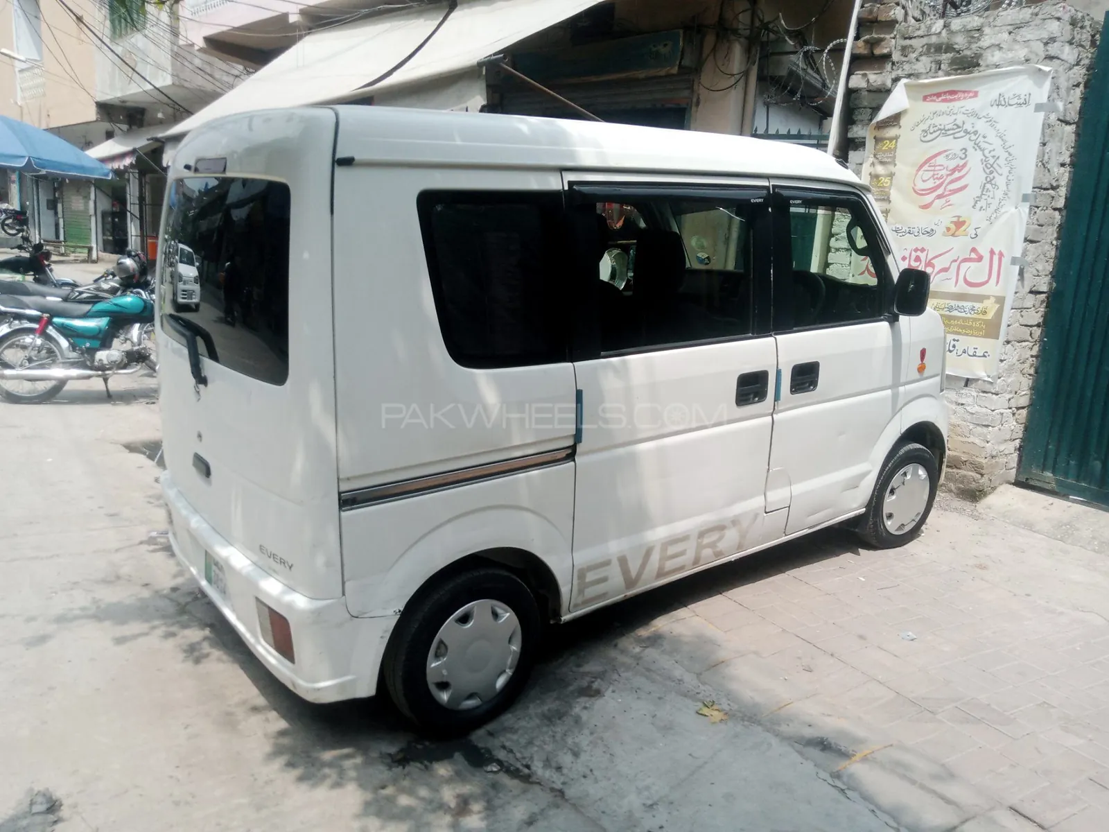 Suzuki Every