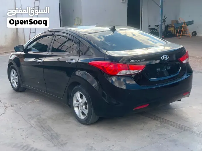 Hyundai Avante 2012 photo 4