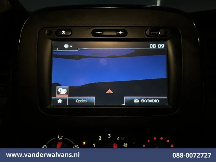 Opel Vivaro 2018 photo 2