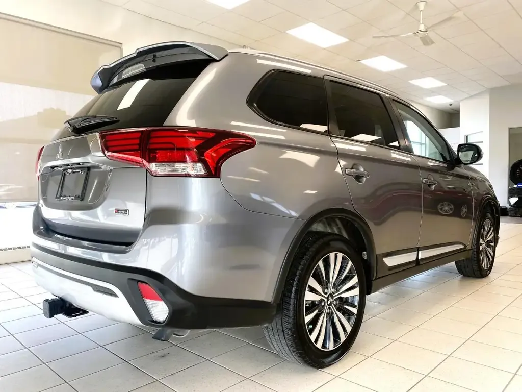 Mitsubishi Outlander 2020 photo 5