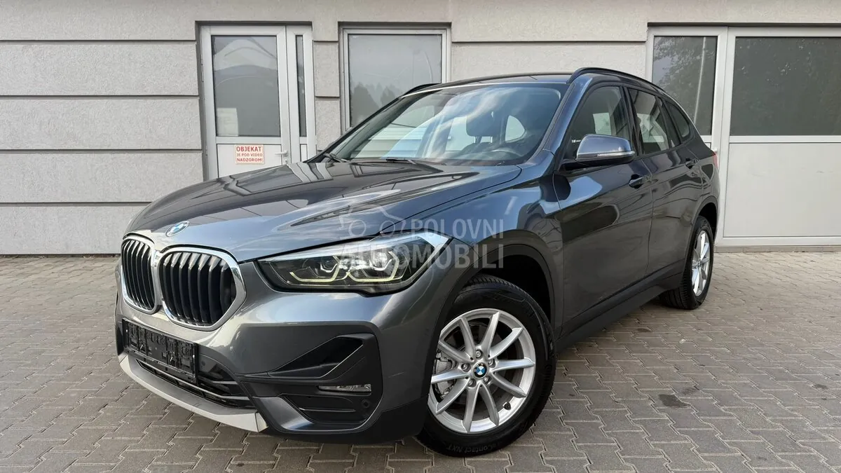 BMW X1