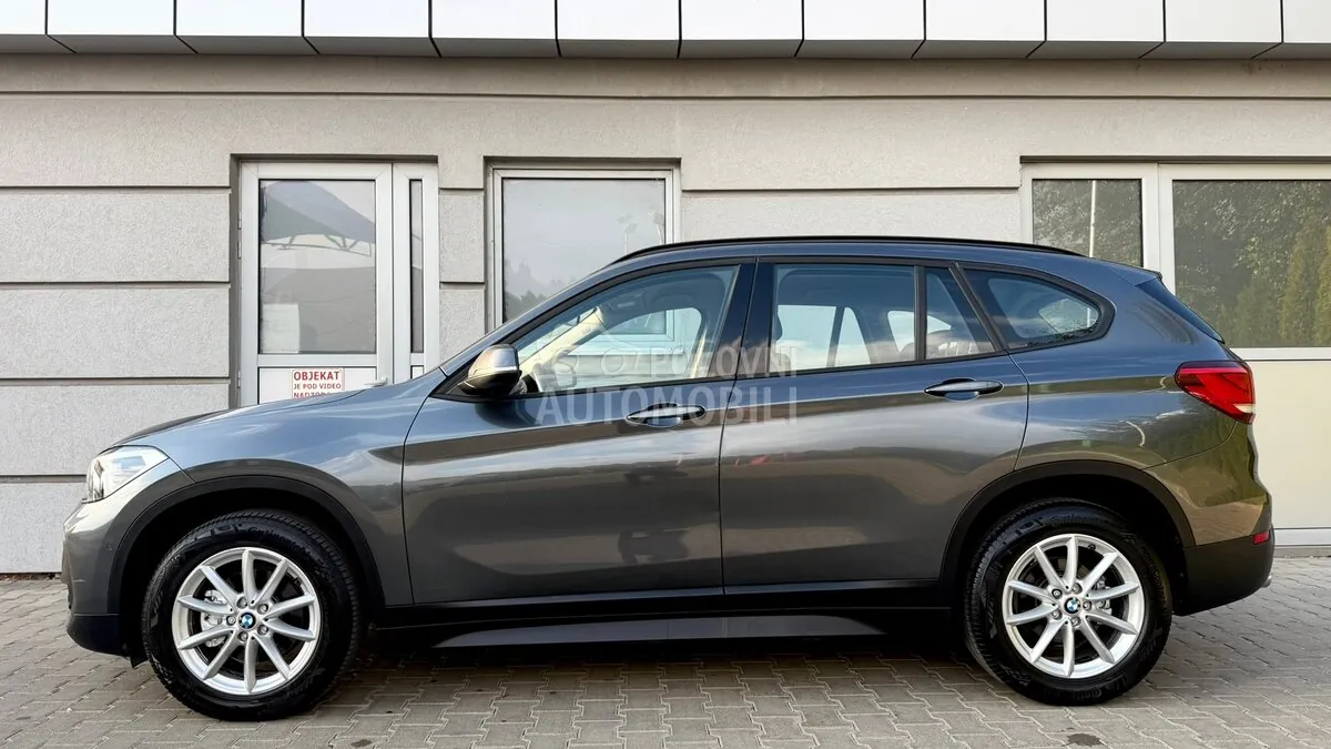 BMW X1 2021 photo 3