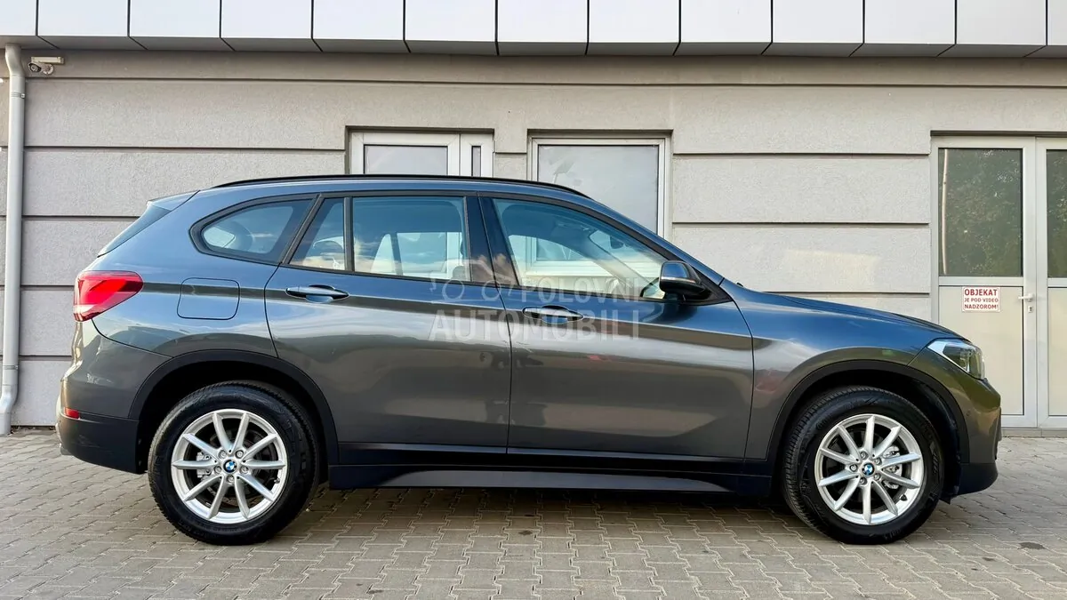 BMW X1 2021 photo 4
