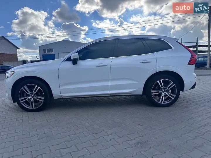 Volvo Xc60 2018 photo 3