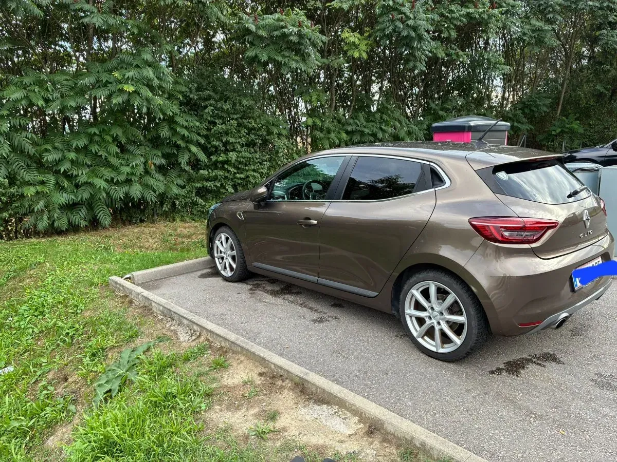 Renault Clio 2021 photo 3