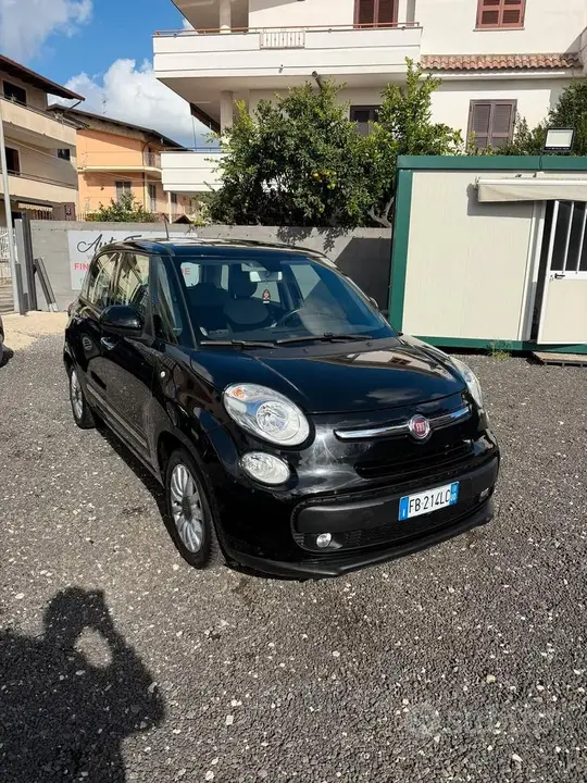 Fiat 500L 2015 photo 2