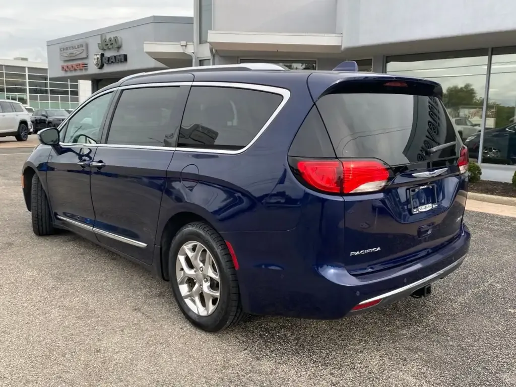 Chrysler Pacifica 2019 photo 3
