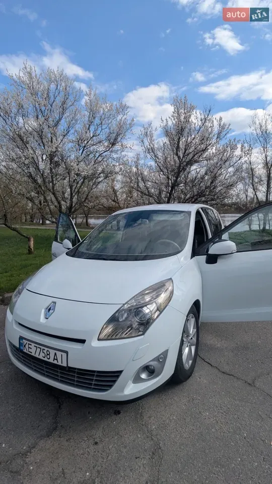 Renault Grand Scenic