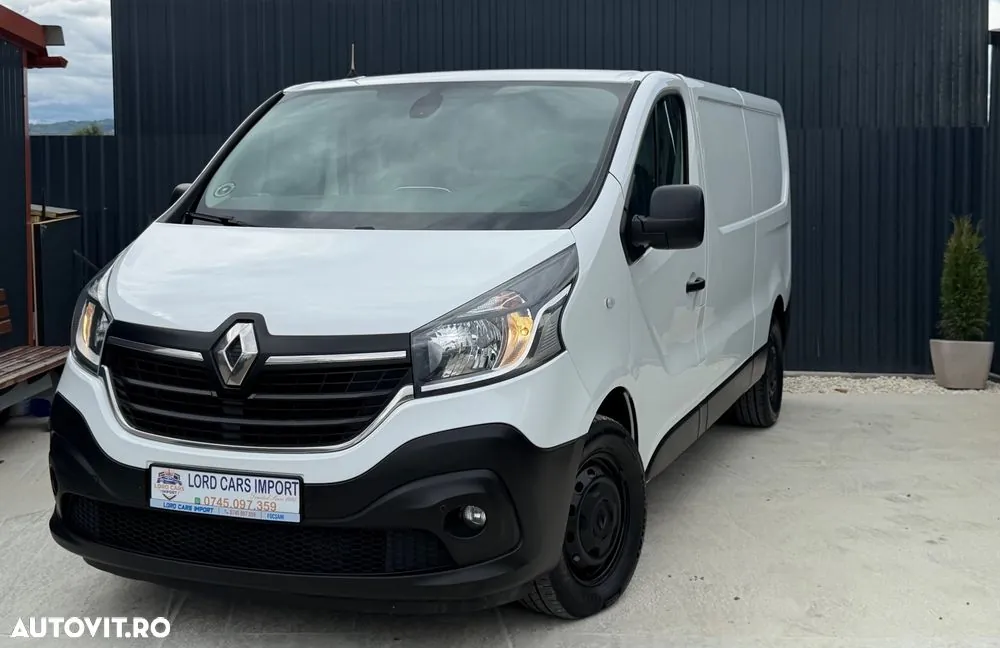 Renault Trafic 2021 photo 3