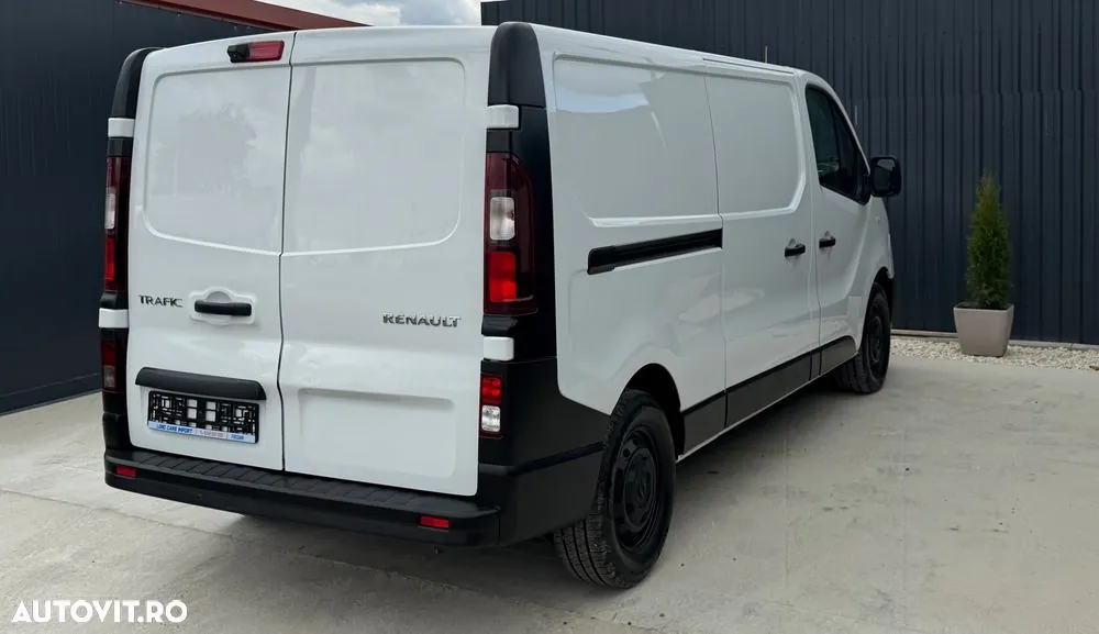 Renault Trafic 2021 photo 4