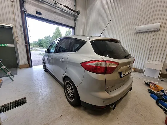 Ford C-Max 2011 photo 3