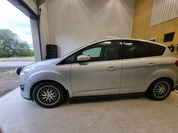 Ford C-Max 2011 photo 5