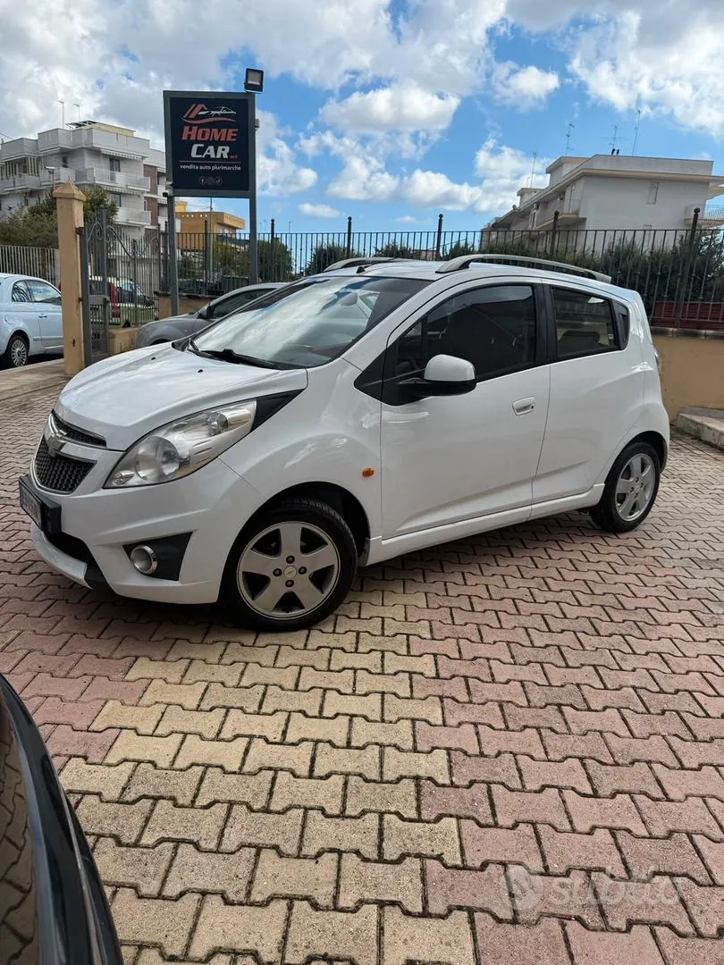 Chevrolet Spark 2010 photo 2