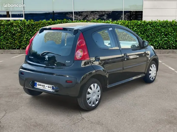 Peugeot 107 2007 photo 5