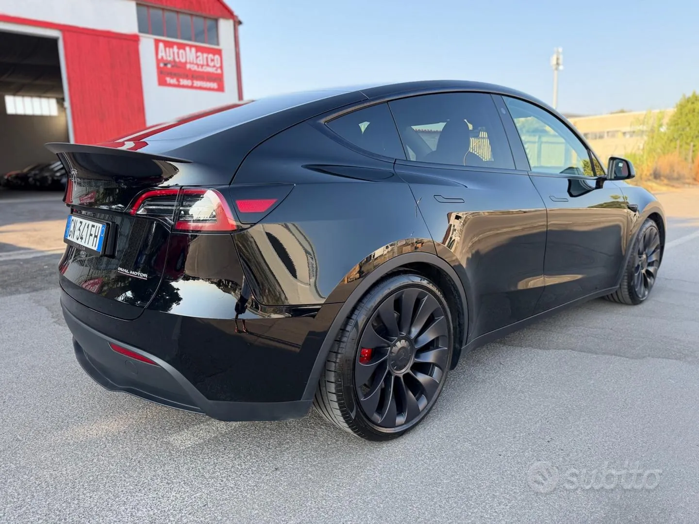 Tesla Model Y 2023 photo 5