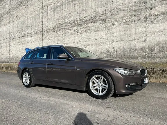 BMW 3 Series 2013 photo 2