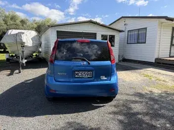 Nissan Note 2007 photo 3