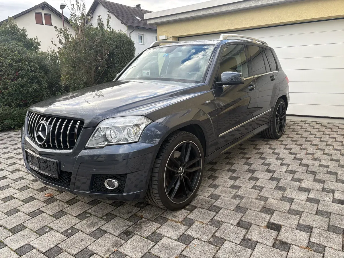 Mercedes-Benz Glk Class 2012 photo 3