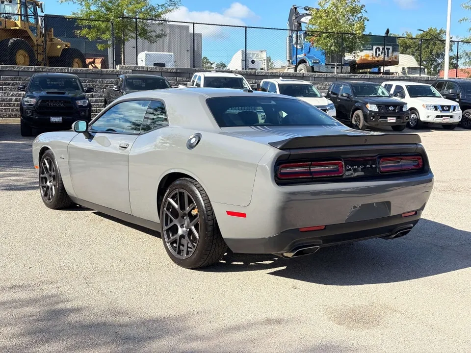 Dodge Challenger 2017 photo 5