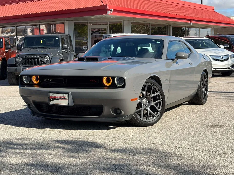 Dodge Challenger